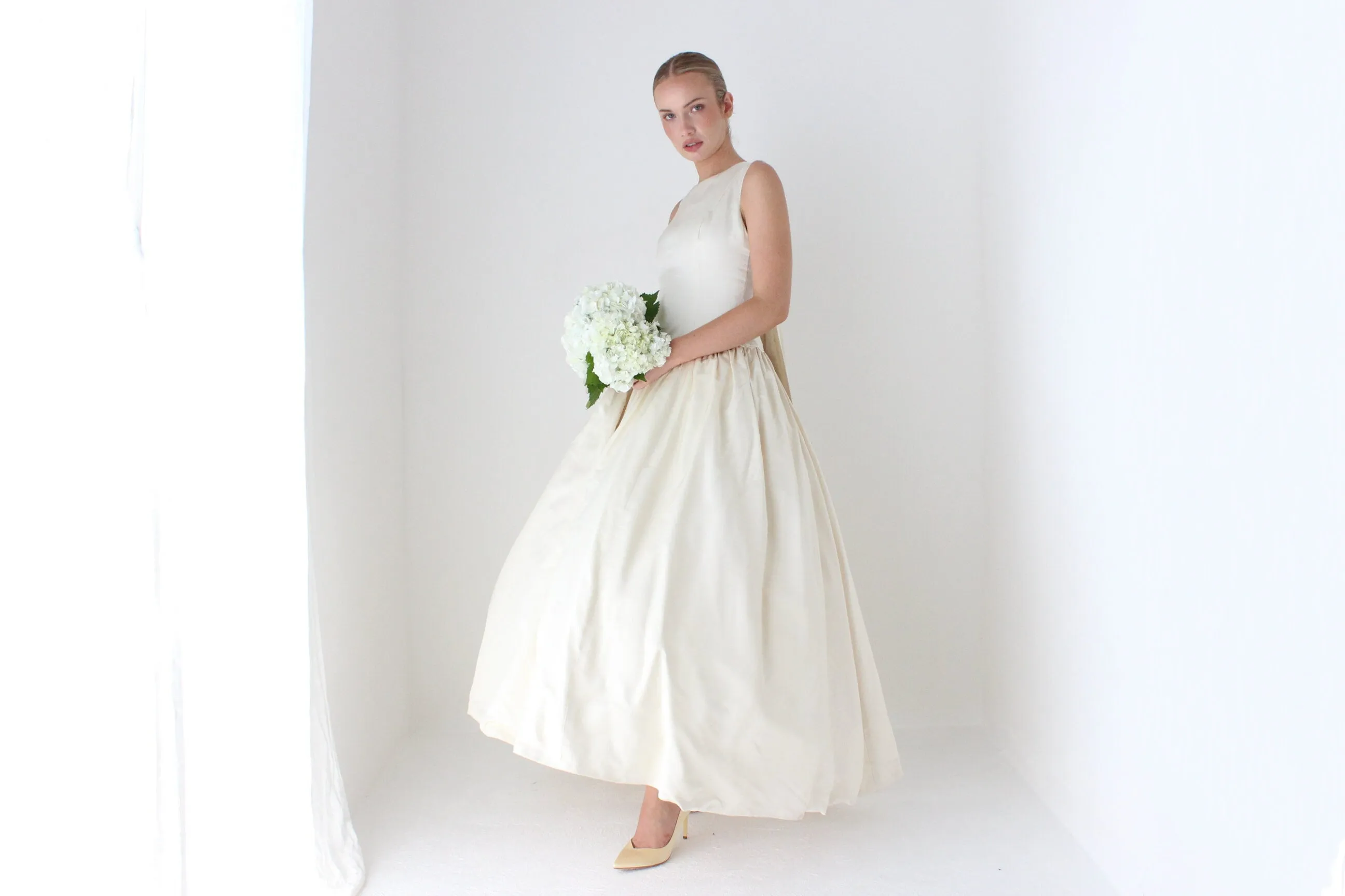 1990s Vintage Amsale Bridal Couture Cream Satin Wedding Gown w/ 3D Rosette Flowers