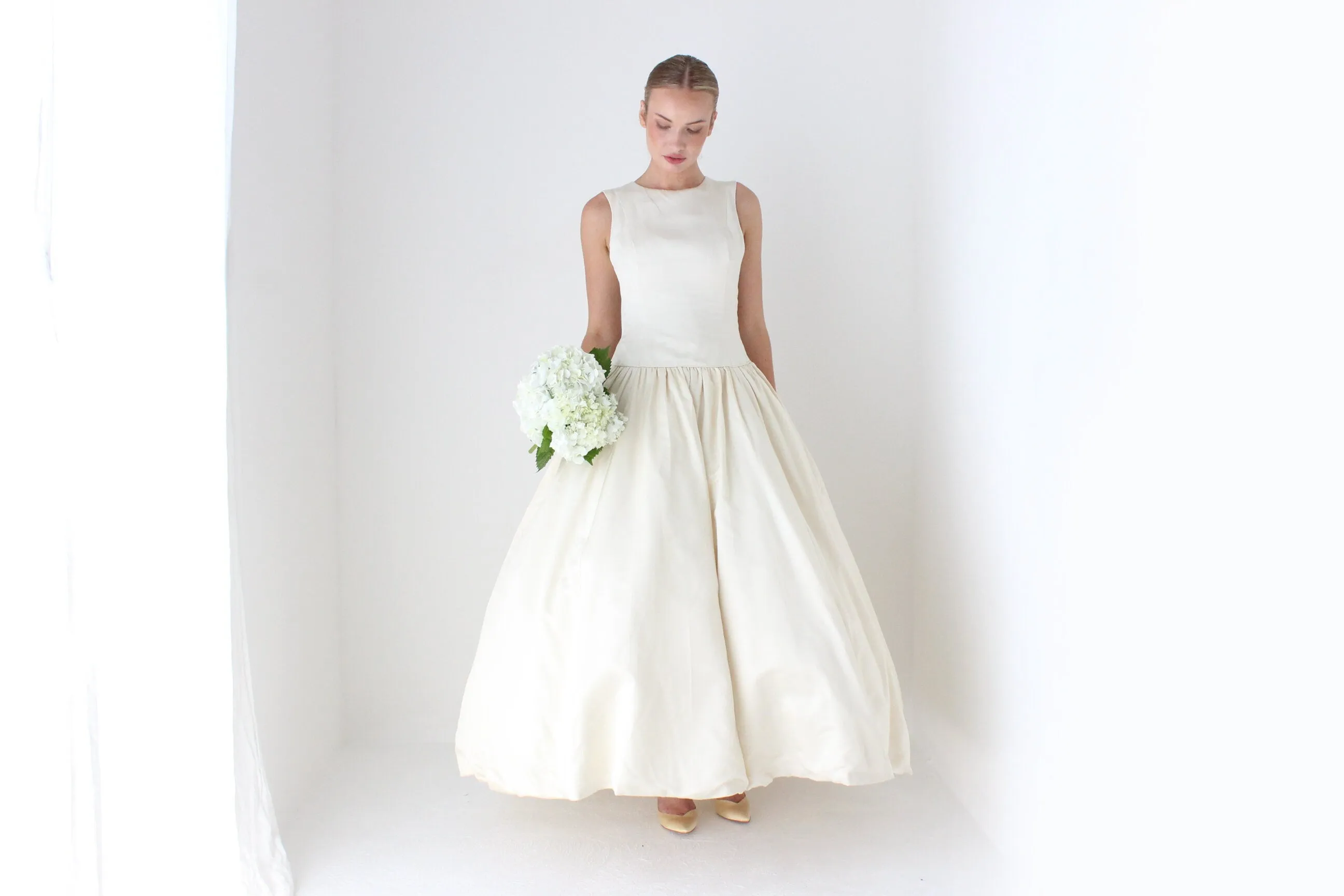 1990s Vintage Amsale Bridal Couture Cream Satin Wedding Gown w/ 3D Rosette Flowers