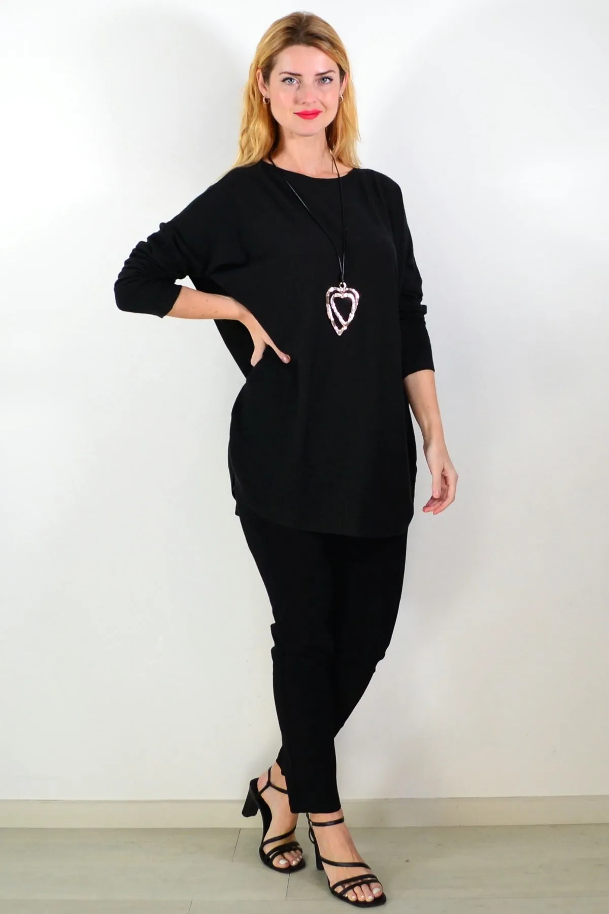 Black Winter Warm Tunic Top